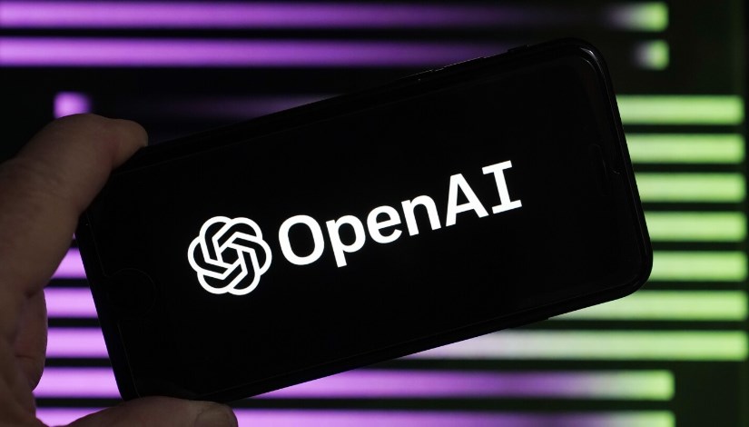 OpenAI تضيف مزايا الفيديو المباشر ومشاركة الشاشة إلى ChatGPT