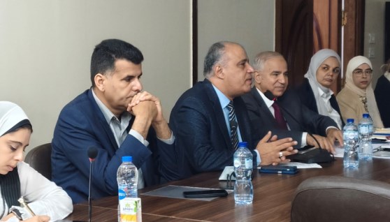 جانب من الاجتماع جانب من الاجتماع