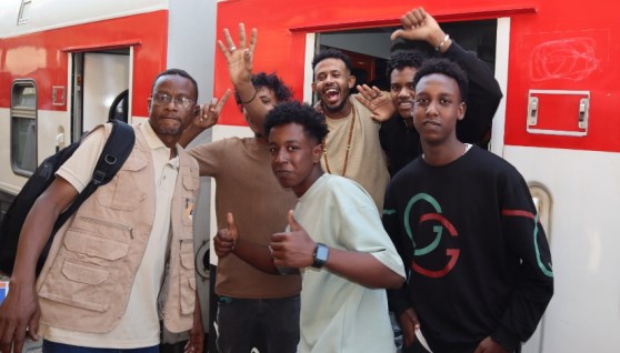 نقل السودانيين