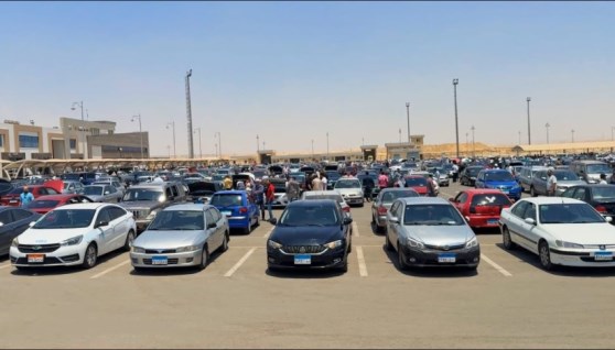 سوق السيارات المستعملة