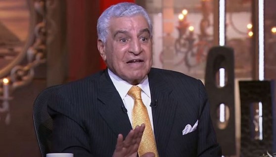 عالم الآثار الدكتور زاهي حواس عالم الآثار الدكتور زاهي حواس