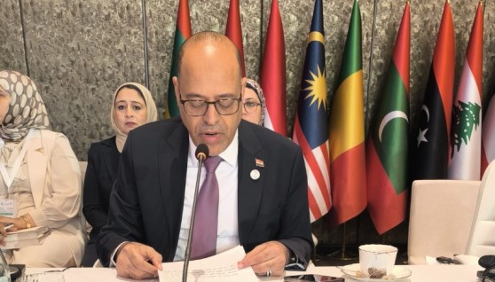 وزير العمل محمد جبران 