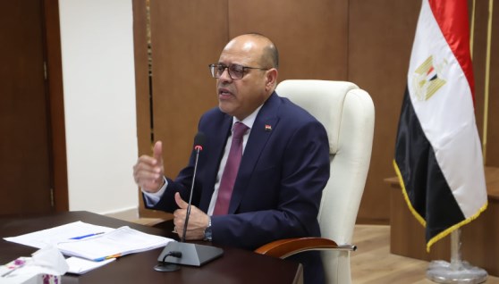 وزير العمل محمد جبران  وزير العمل محمد جبران