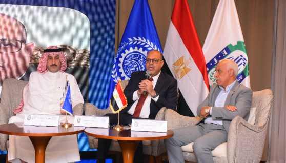 وزير العمل محمد جبران  وزير العمل محمد جبران