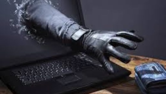 احتيال الكتروني 