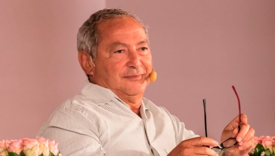 سميح ساويرس، رئيس مجلس إدارة أوراسكوم للتنمية القابضة سابقًا سميح ساويرس، رئيس مجلس إدارة أوراسكوم للتنمية القابضة سابقًا
