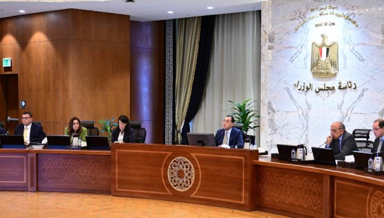 رئيس مجلس الوزراء يترأس اجتماع اللجنة العليا لوثيقة سياسة ملكية الدولة رئيس مجلس الوزراء يترأس اجتماع اللجنة العليا لوثيقة سياسة ملكية الدولة