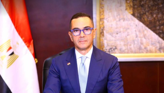 المهندس حسن الخطيب وزير الاستثمار والتجارة الخارجية المهندس حسن الخطيب وزير الاستثمار والتجارة الخارجية