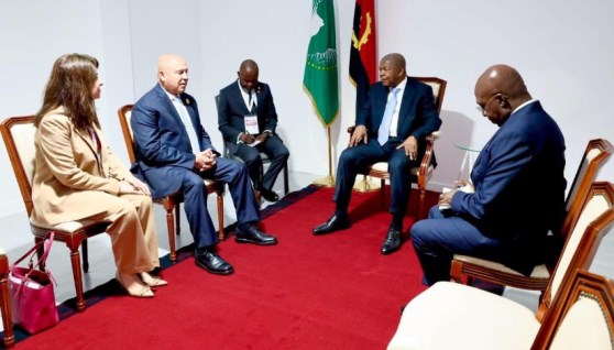 خلال لقاء الفريق كامل الوزير برئيس  الاتحاد الافريقي  خلال لقاء الفريق كامل الوزير برئيس  الاتحاد الافريقي