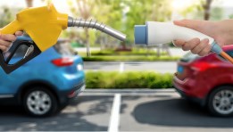 السيارات الكهربائية مقابل سيارات البنزين- تعبيرية