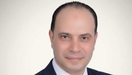 الدكتور تامر مؤمن الدكتور تامر مؤمن