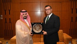  المهندس شريف الشربيني، وزير الإسكان مع يوسف بن عبدالعزيز الدهش