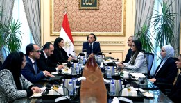 رئيس الوزراء خلال اللقاء اليوم