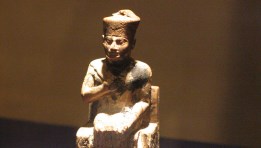 الملك خوفو- أرشيفية الملك خوفو- أرشيفية