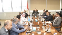 وزير الإسكان خلال الاجتماع