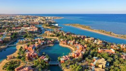 المشاريع السياحية في الجونة