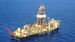 بئر بترول -أرشيفية