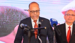 وزير العمل محمد جبران وزير العمل محمد جبران