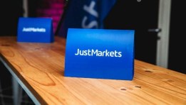 منصة JustMarkets