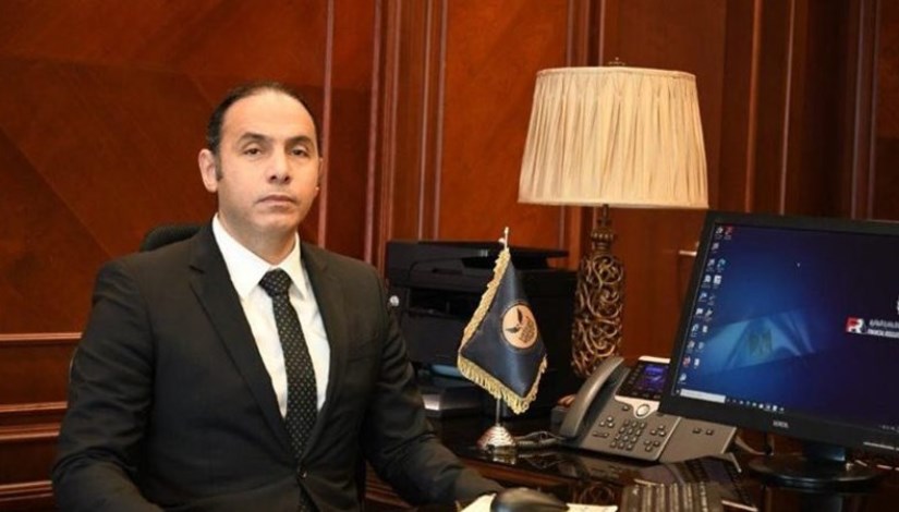 الدكتور إسلام عزام- رئيس البورصة المصرية الدكتور إسلام عزام- رئيس البورصة المصرية