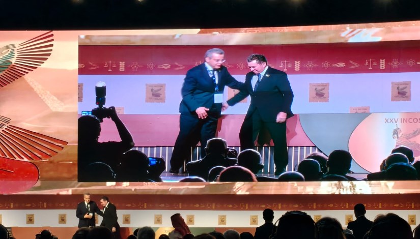 جانب من المؤتمر جانب من المؤتمر