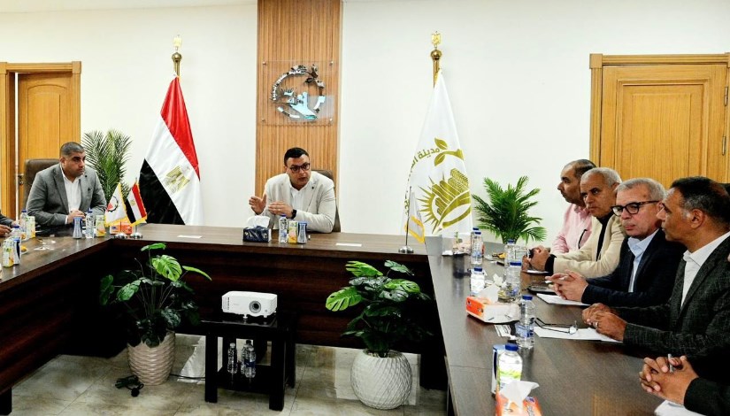 جانب من الاجتماع جانب من الاجتماع
