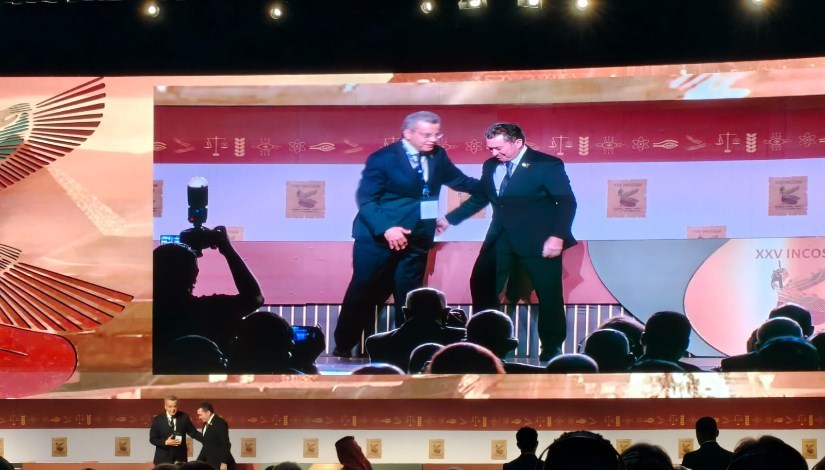 جانب من المؤتمر جانب من المؤتمر