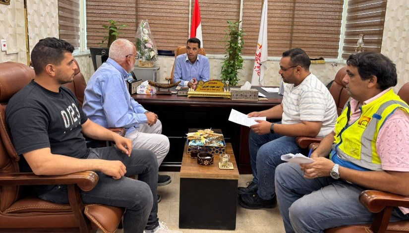 إجتماع رئيس جهاز تنمية مدينة حدائق العاصمة مع الشركة المنفذة لأعمال الموقف الإقليمي