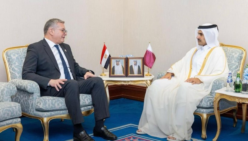 وزير البترول خلال لقائه وزير الدولة لشئون الطاقة بدولة قطر 