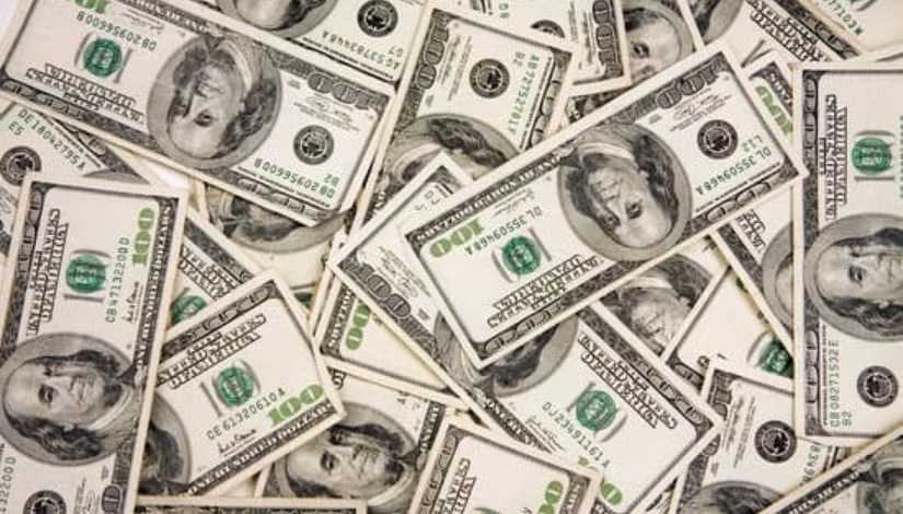 سعر الدولار اليوم- أرشيفية