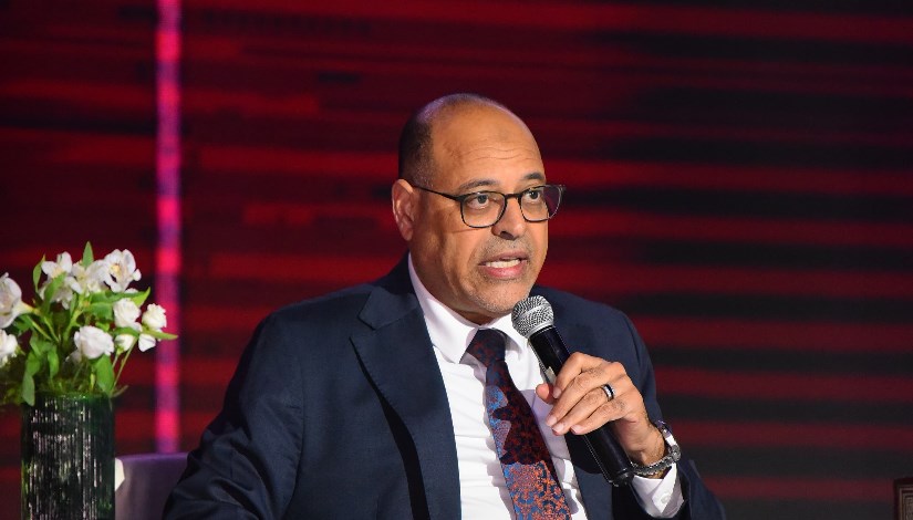 وزير العمل محمد جبران وزير العمل محمد جبران