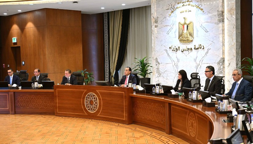 رئيس الوزراء يترأس اجتماع المجموعة الوزارية الاقتصادية