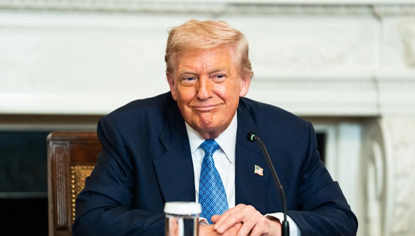 الرئيس الأمريكي دونالد ترامب
