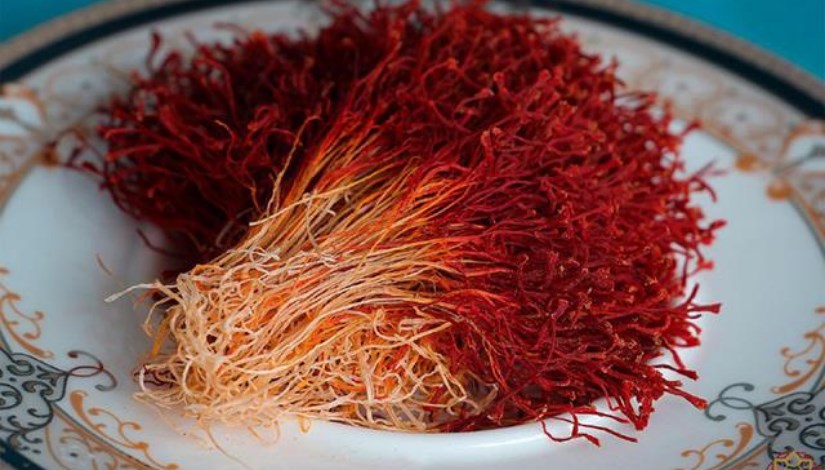 الزعفران الزعفران