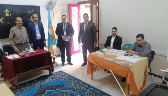 جانب من زيارة الوفد الأجنبي للجان الانتخابية