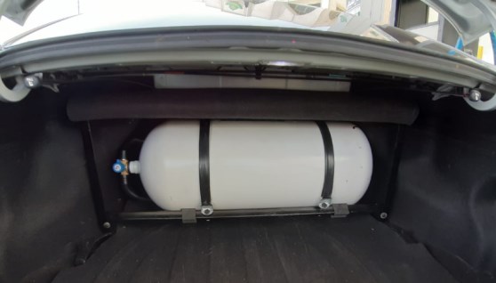 غاز السيارات