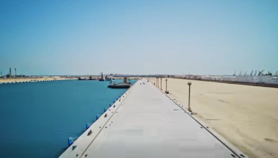 محطة حاويات تحيا مصر بميناء دمياط