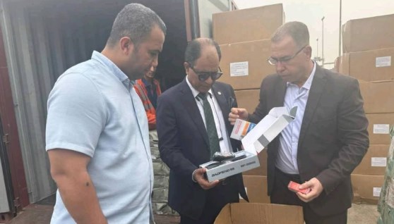 رجال الجمارك بميناء العين السخنة