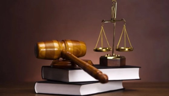 وزير العمل محمد جبران 