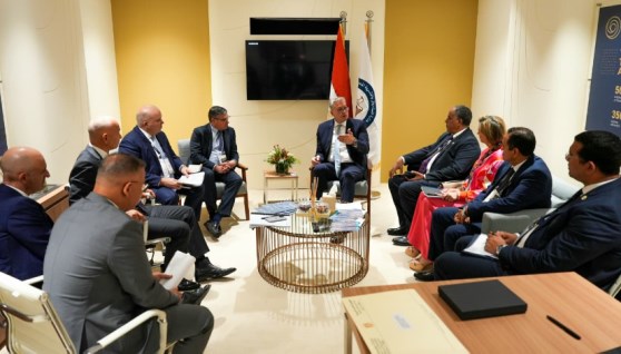 وزير البترول خلال لقائه هاليبرتون