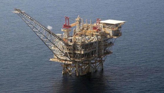 حفار بترولي- أرشيفية