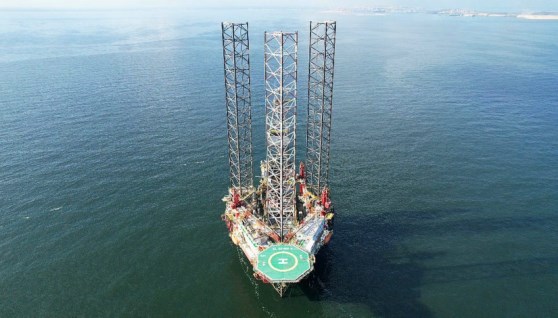 الحفار البحري القاهر-2