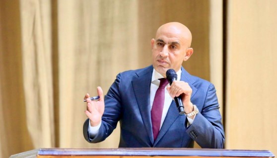 وزير التربية والتعليم محمد عبد اللطيف