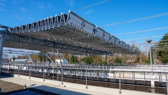 سقف شمسي قابل للطي