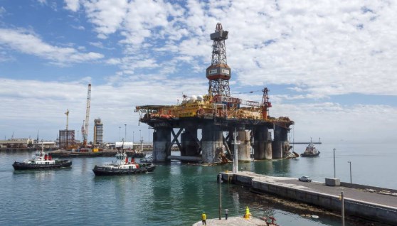 حفار بترولي- أرشيفية