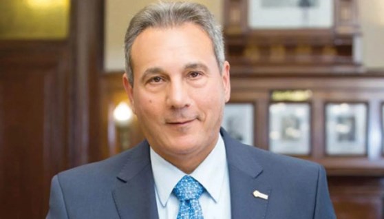  محمد الإتربي الرئيس التنفيذي للبنك الأهلى المصري