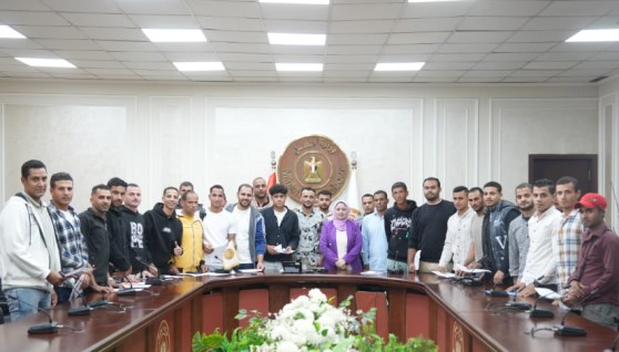 سليم 36 عقد لشباب مصريين للعمل في مجال الزراعة بالأردن