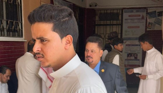 توافد المواطنين للإدلاء باصواتهم 