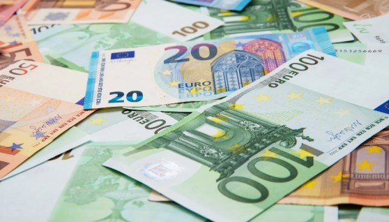 سعر اليورو اليوم 