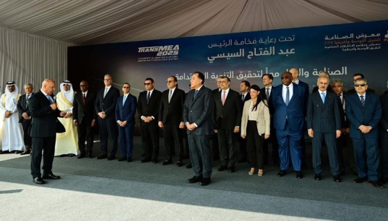 جانب من المعرض والمؤتمر الدولي النقل الذكي واللوجستيات والصناعة